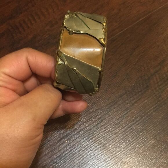 Artisanal Abstract work Metal Cuff - Picture 4 of 5